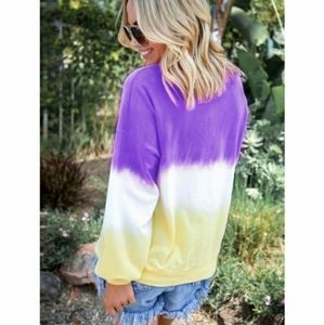 Women Long Sleeve Tye-Dye Tee